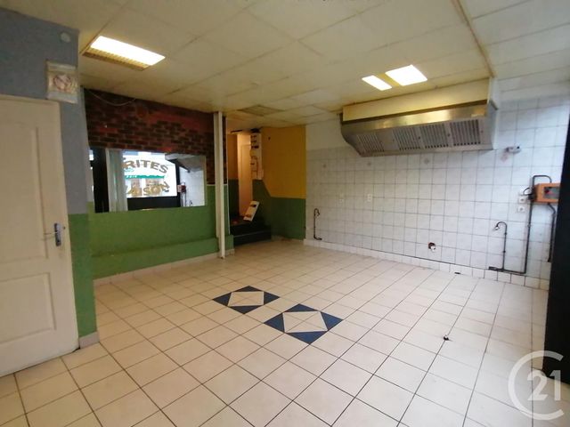 Afficher la photo en grand immeuble à vendre - 130.0 m2 - GOURNAY EN BRAY - 76 - HAUTE-NORMANDIE - Century 21 Notre Dame