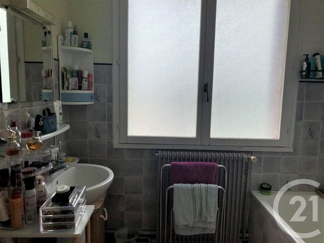 Afficher la photo en grand Appartement F2 à vendre - 2 pièces - 53.93 m2 - GOURNAY EN BRAY - 76 - HAUTE-NORMANDIE - Century 21 Notre Dame