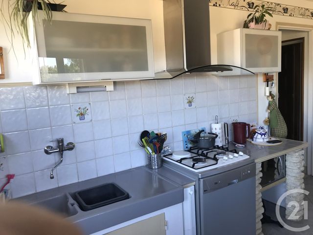 Afficher la photo en grand immeuble à vendre - 267.0 m2 - GOURNAY EN BRAY - 76 - HAUTE-NORMANDIE - Century 21 Notre Dame