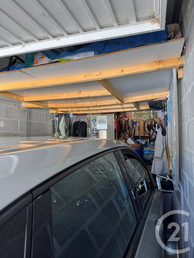 Appartement F2 à vendre - 3 pièces - 43.5 m2 - SERIFONTAINE - 60 - PICARDIE - Century 21 Notre Dame