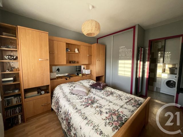 Appartement F2 à vendre - 3 pièces - 43.5 m2 - SERIFONTAINE - 60 - PICARDIE - Century 21 Notre Dame
