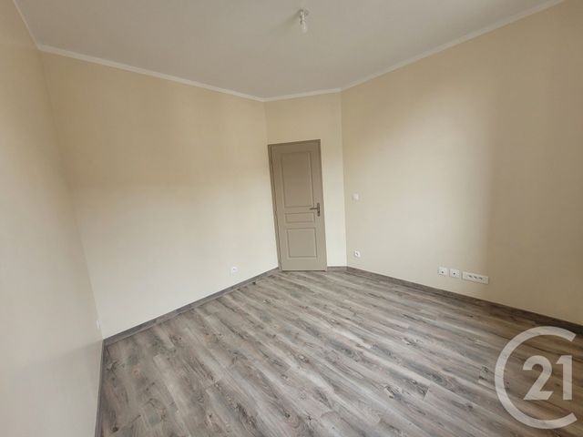 Afficher la photo en grand maison à vendre - 12 pièces - 264.0 m2 - GISORS - 27 - HAUTE-NORMANDIE - Century 21 Notre Dame