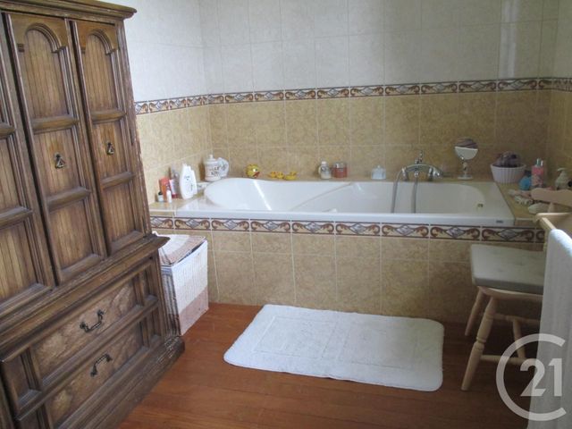 Afficher la photo en grand maison à vendre - 6 pièces - 187.35 m2 - GOURNAY EN BRAY - 76 - HAUTE-NORMANDIE - Century 21 Notre Dame