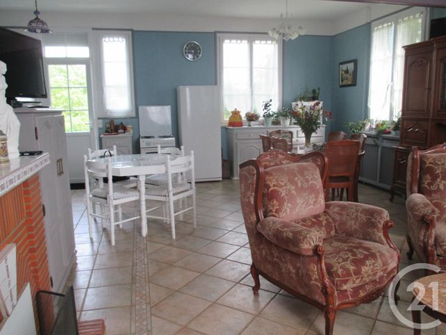Afficher la photo en grand maison à vendre - 6 pièces - 187.35 m2 - GOURNAY EN BRAY - 76 - HAUTE-NORMANDIE - Century 21 Notre Dame