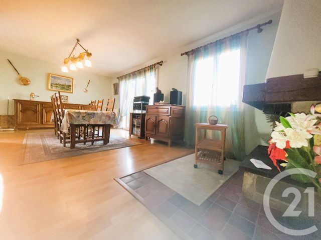 Afficher la photo en grand maison à vendre - 6 pièces - 88.58 m2 - GOURNAY EN BRAY - 76 - HAUTE-NORMANDIE - Century 21 Notre Dame