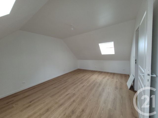 Afficher la photo en grand maison à vendre - 8 pièces - 127.5 m2 - LACHAPELLE AUX POTS - 60 - PICARDIE - Century 21 Notre Dame