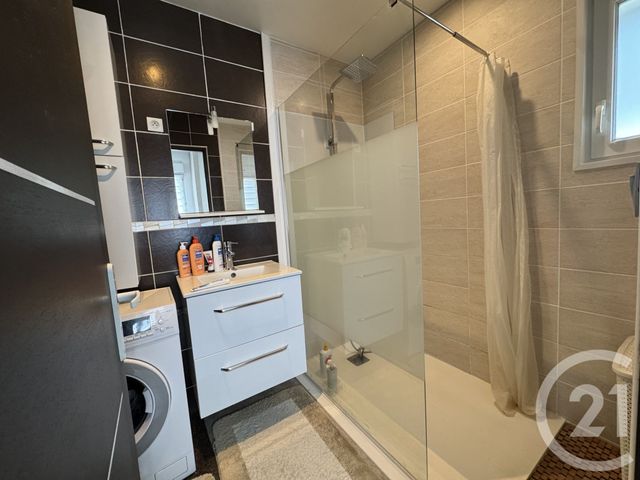 Afficher la photo en grand maison à vendre - 6 pièces - 71.0 m2 - ST GERMER DE FLY - 60 - PICARDIE - Century 21 Notre Dame