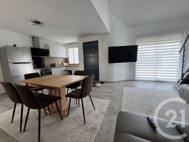 Afficher la photo en grand maison à vendre - 6 pièces - 71.0 m2 - ST GERMER DE FLY - 60 - PICARDIE - Century 21 Notre Dame