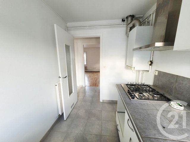 Appartement T3 à vendre - 3 pièces - 52.0 m2 - GOURNAY EN BRAY - 76 - HAUTE-NORMANDIE - Century 21 Notre Dame