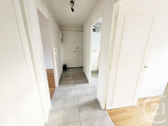 Appartement T3 à vendre - 3 pièces - 52.0 m2 - GOURNAY EN BRAY - 76 - HAUTE-NORMANDIE - Century 21 Notre Dame