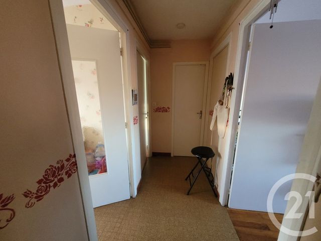 Appartement T2 à vendre - 2 pièces - 45.7 m2 - GOURNAY EN BRAY - 76 - HAUTE-NORMANDIE - Century 21 Notre Dame