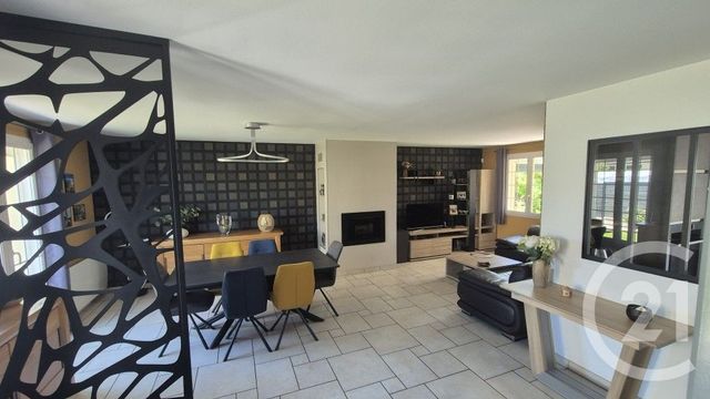 maison à vendre - 6 pièces - 120.0 m2 - GOURNAY EN BRAY - 76 - HAUTE-NORMANDIE - Century 21 Notre Dame