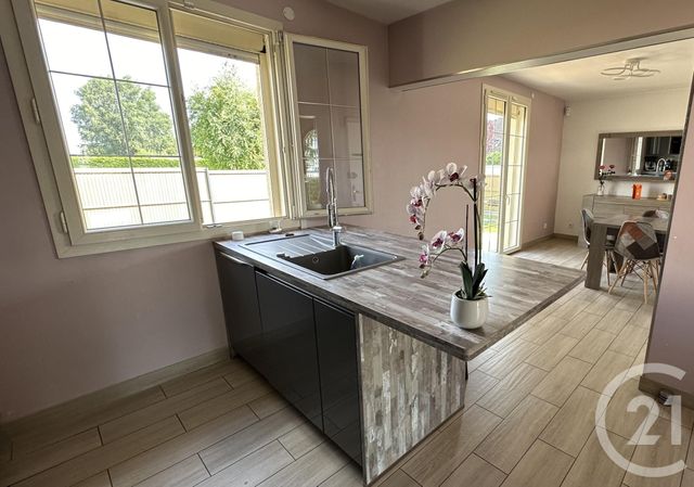 maison à vendre - 8 pièces - 138.23 m2 - GOURNAY EN BRAY - 76 - HAUTE-NORMANDIE - Century 21 Notre Dame