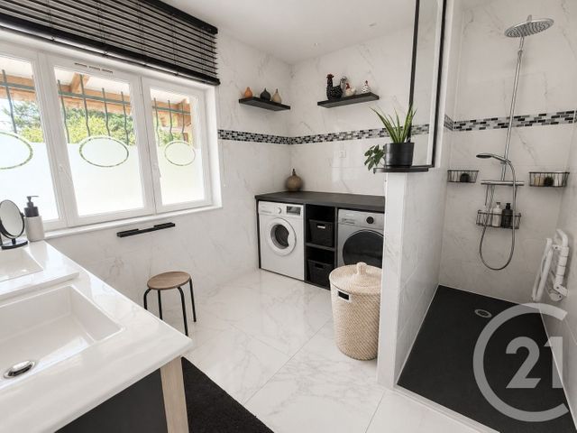 immeuble à vendre - 1205.0 m2 - GISORS - 27 - HAUTE-NORMANDIE - Century 21 Notre Dame