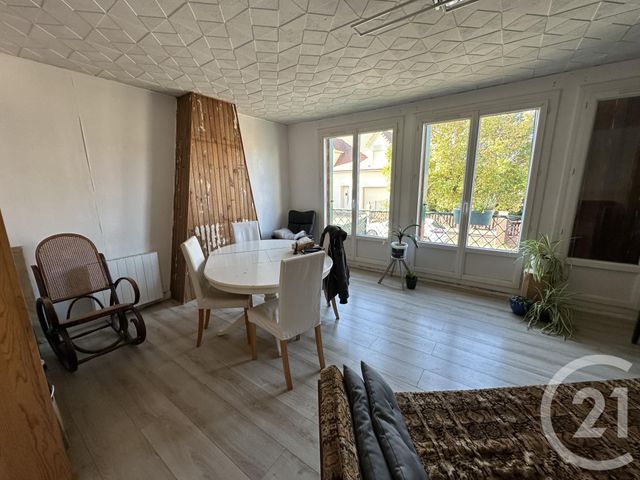 maison à vendre - 7 pièces - 77.0 m2 - GOURNAY EN BRAY - 76 - HAUTE-NORMANDIE - Century 21 Notre Dame