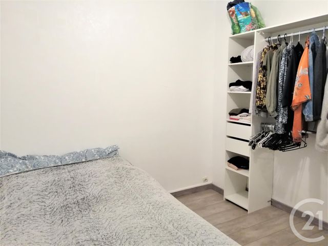 Afficher la photo en grand immeuble à vendre - 130.0 m2 - CERGY - 95 - ILE-DE-FRANCE - Century 21 Notre Dame