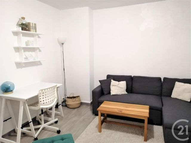 Afficher la photo en grand immeuble à vendre - 130.0 m2 - CERGY - 95 - ILE-DE-FRANCE - Century 21 Notre Dame